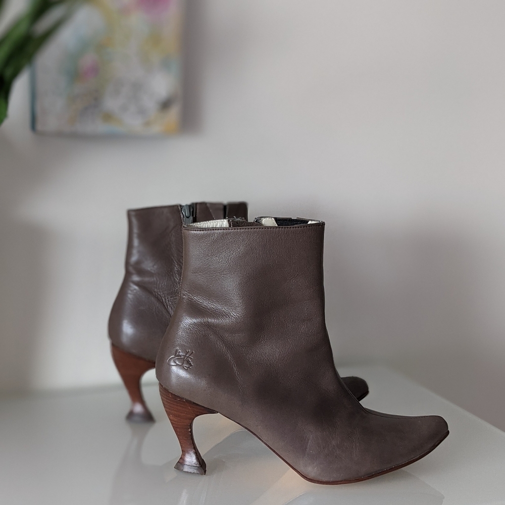 Fluevog Kopi Tiam Ankle Boot Size 11